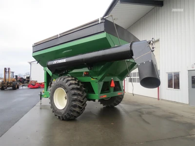 Used 2025 E-Z TRAIL 870 Grain Carts Pennsylvania US | Zimmerman Farm Service #1409829