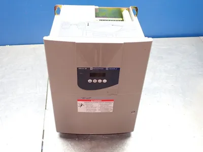 USED SQUARE D ATV28HU90M2U