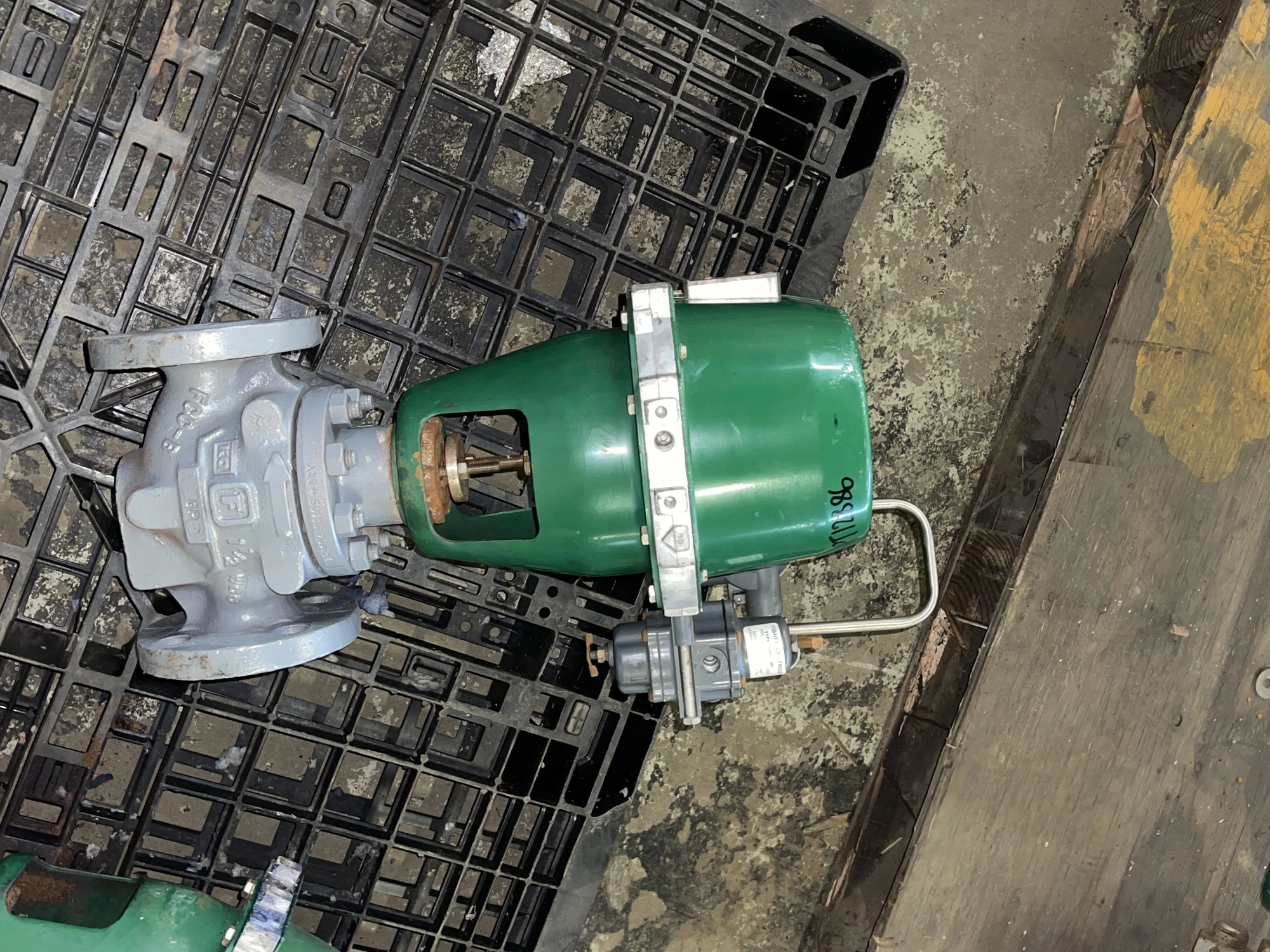 USED Fisher 9000
