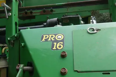 Used 2001 DEERE 9976 Self-propelled Harvesters Louisiana US | Proxy Equipment #1384943