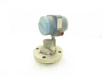 Foxboro 827DF-DS1NMSA1 Pressure Transmitter 3" CL150 Flange 12.5-42VDC 0-120"H20