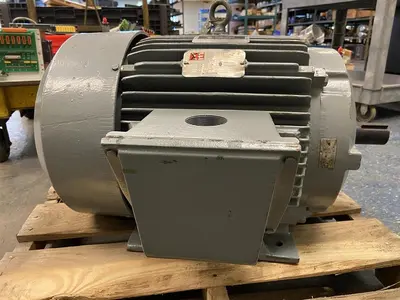 Used RELIANCE P32G3990 Industrial Controls | Surplus Asset Holdings #1221737