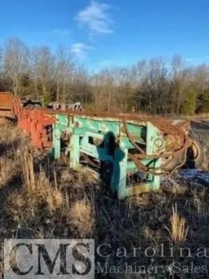 USED MORGAN MERCHANDISER WITH LOG TROUGH