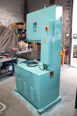 USED WELLS V-2812F