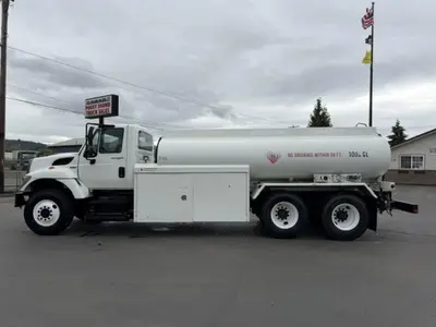 Used 2008 INTERNATIONAL 7500 Bucket (boom) trucks Washington US | Puget Sound Truck Sales #1541012