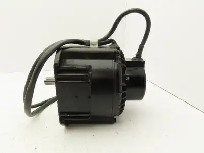 Nachi-Fujikoshi TS4144N11E36 AC Servo Motor 3000 RPM 200V 1100W 5/8" Shaft