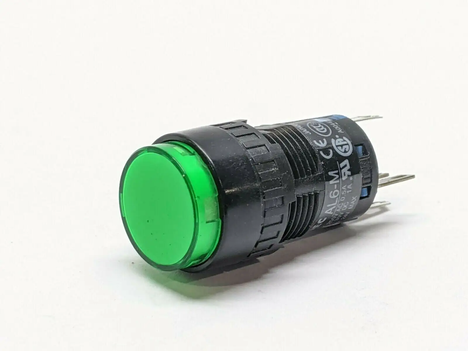 AL6M-M14-R | IDEC AL6M-M14-G Green LED Illuminated Panel Mount Push Button AL6-M 24VDC 16MM - Used