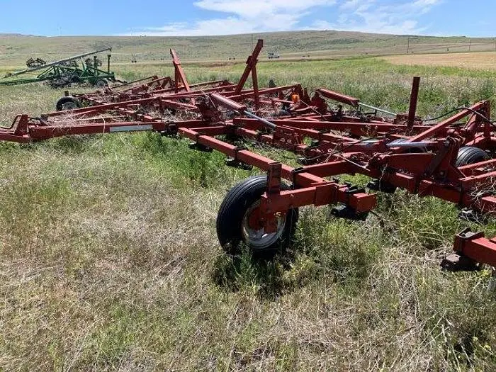 Used CASE IH 5800/4300 Field Cultivators Idaho US | Berry Machinery #911143