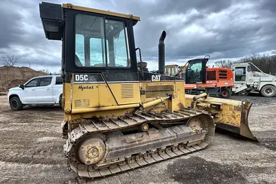 Used 2001 CATERPILLAR D5C Bulldozers Pennsylvania US | Proxy Equipment #1377711