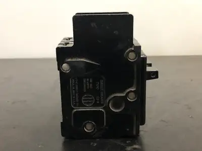 15 Amp, 2 Pole, 120/240 volts Circuit Breaker