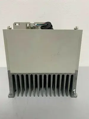 USED ALLEN-BRADLEY 1305-BA02A ADJUSTABLE FREQUENCY AC DRIVE (SERIES C)