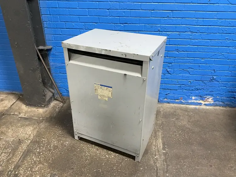 Used CHALLENGER 113415 Distribution Transformers Ohio US | HGR 24 #1406223