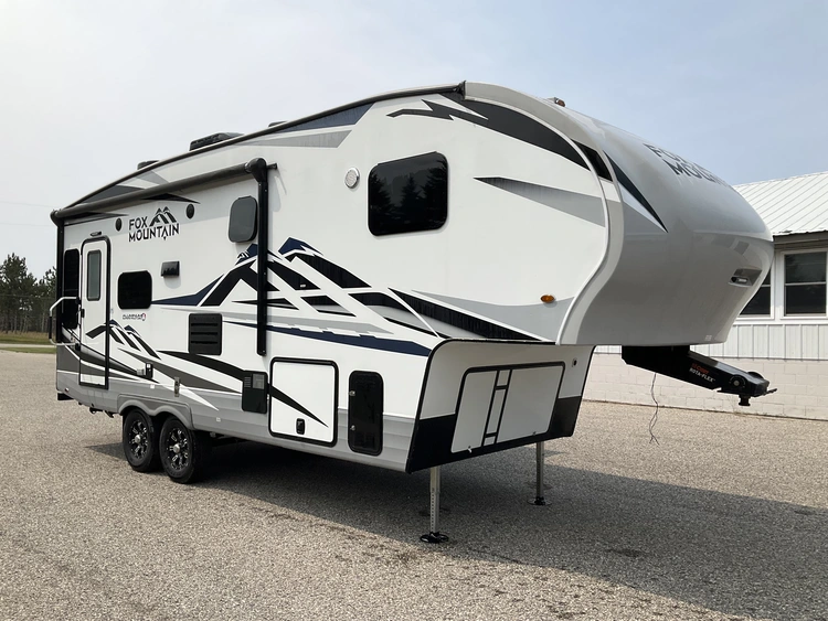 Used 2023 FOX MOUNTAIN 235RLS Campers, Caravans, Motorhomes Michigan US | Miedema Asset Management Group #1372976