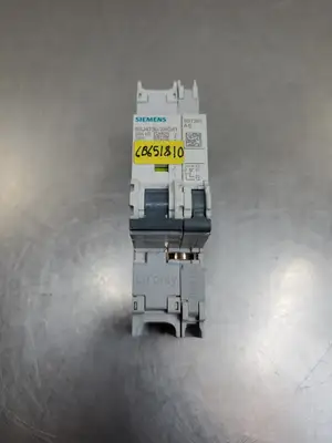 USED Siemens 5SJ4130-7HG41 Circuit Breaker, 230VAC, 1P, 30A w/5ST301.AS