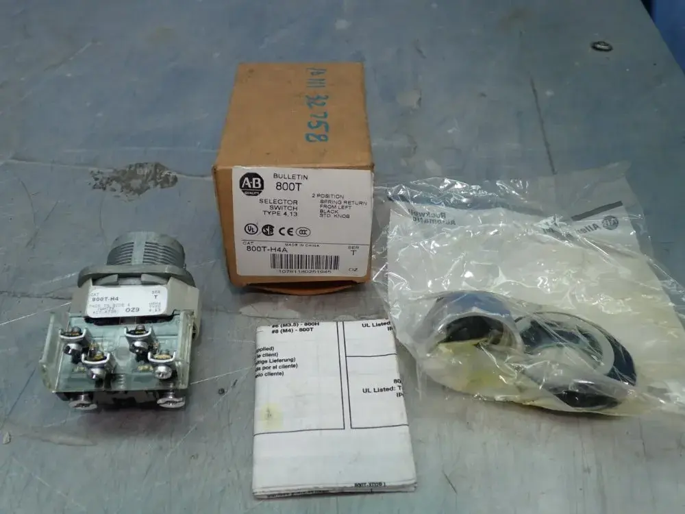 NEW ALLEN BRADLEY 800TH4A