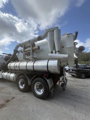2020 VACTOR 2100I Combination Sewer Cleaner | VacSource (6)