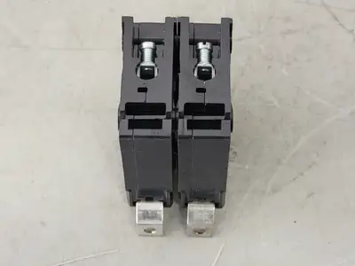 USED CUTLER-HAMMER BA220