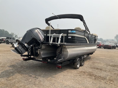 Used 2018 SYLVAN MIRAGE 8522 CRUISE LZ Boats (Misc) Michigan US | Miedema Asset Management Group #1304658