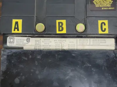 USED SQUARE D FA315