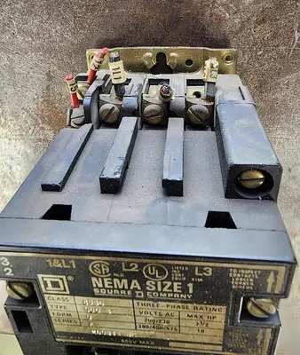 USED SQUARE D CLASS 8536 TYPE SCO 3