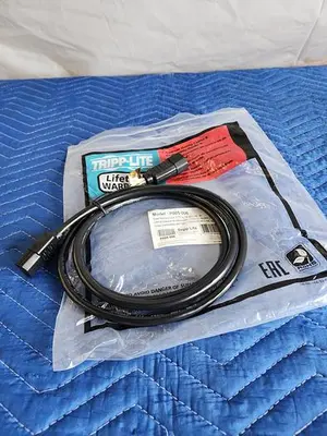 USED TRIPP LITE P005-006