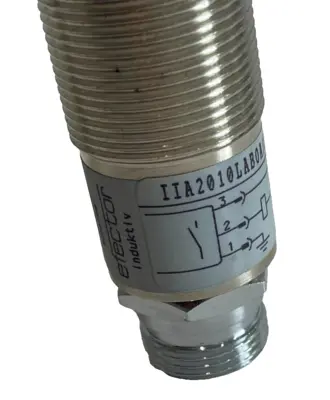 NEW IFM EFECTOR IIA2010LABOA /SL/LS-300-L/II0200 SENSOR IIA2010LABOA/II0200