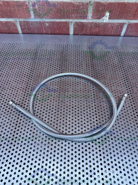 Used UNBRANDED 60" STAINLESS STEEL BRAIDED HOSE W/ 1/2" NPT FITTINGS Hoses | Equipment Lab #486690
