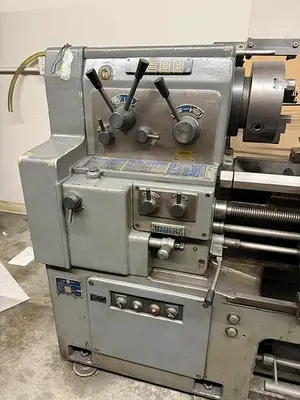 Webb 17″ x 40″ Engine Lathe