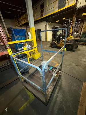 Used _UNKNOWN_ _UNKNOWN_ Forklift Attachments Ohio US | Myron Bowling Auctioneers Inc #1504425