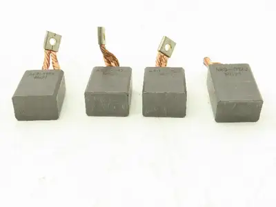 Bendi A89-012J-M621 Carbon Motor Brushes 5/8"x1"x1-1/4" Lot of 4