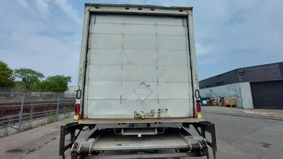 2015 INTERNATIONAL 4300 SBA 4X2 BOX TRUCK Highway Tractors | Platinum Group (12)