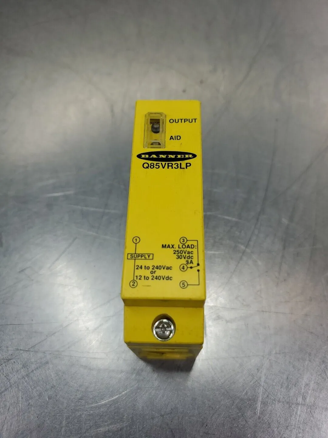 BANNER Q85VR3LP Safety Sensor Module. 5D-15