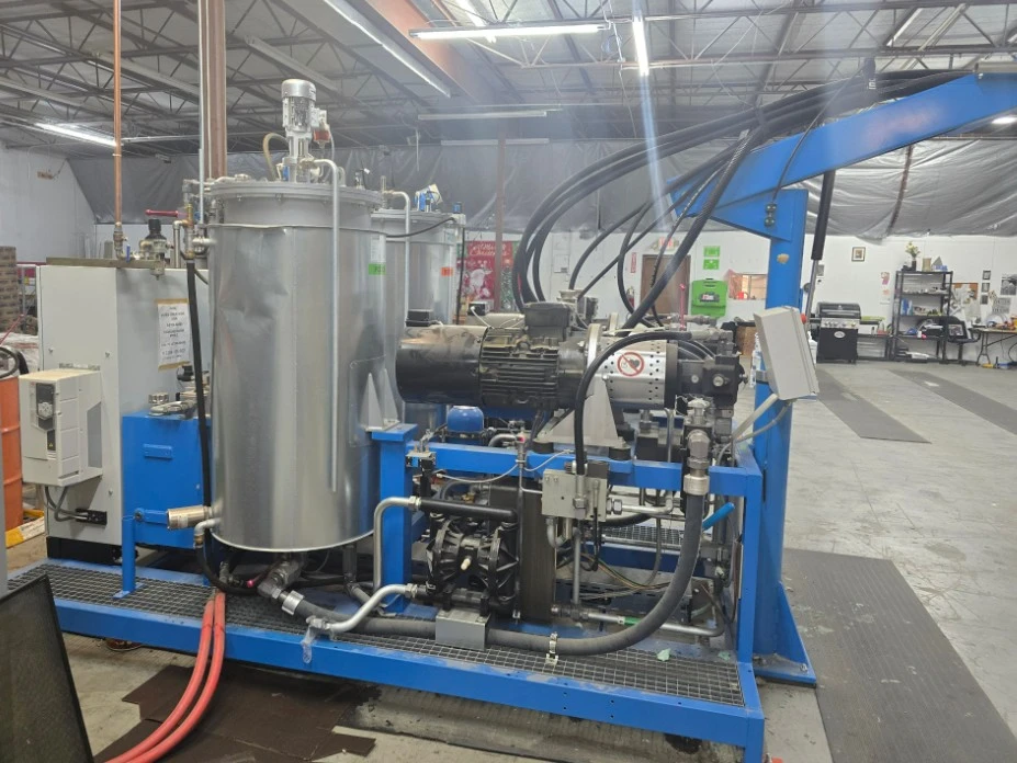 USED 2016 HENNECKE HIGHLINE 650/650 METERING MACHINE