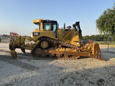 USED 2016 Caterpillar D8T