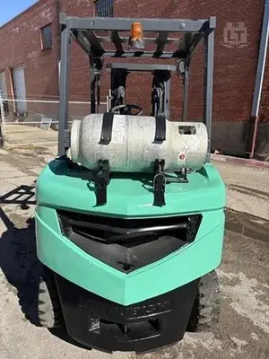 USED 2018 MITSUBISHI FG25N