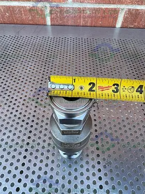 USED DFT VALVES 1 SCV CHECK VALVE 510 PSI W/ 1" SANITARY FITTING