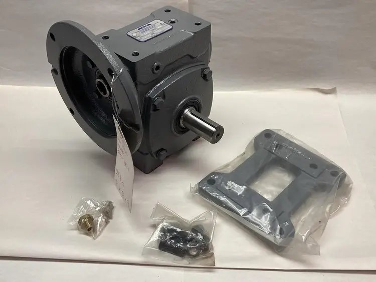 New | in-Stock IPTS IC60 Speed Reducers | Surplus Asset Holdings #1204374
