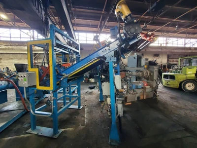 Intralox Inclined Conveyor Belt