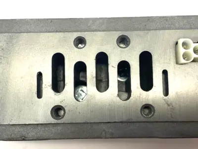 962N91 | Ross Controls  Pneumatic Solenoid Sub-Base Manifold 5-Port 5-Pin Connector - Used