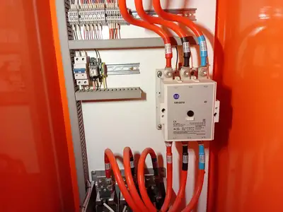 1200A Motor Control Center MCC, 575V, 1200A Bus, Form 4A, IP42 Enclosure
