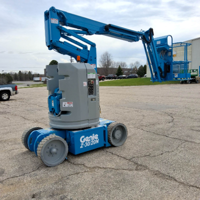 USED 2016 Genie Z-30/20N