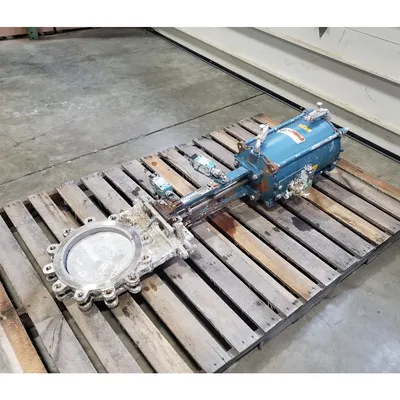 USED DEZURIK KCB