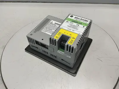 USED ALLEN BRADLEY 2711P-K4M5D