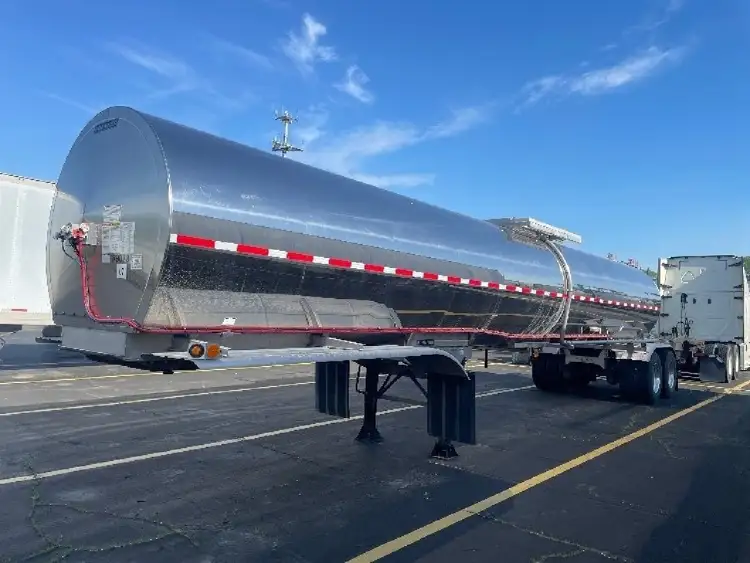 Used 2018 BRENNER FOOD GRADE Tanker Trailers Texas US | MCO Truck & Equipment #1513796