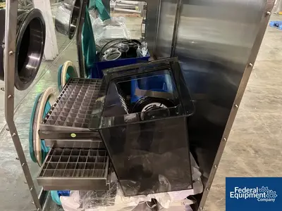 USED Containment Technolgies Group Containment Tech. Enguard Glove Box