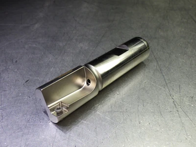 Ingersoll 7/8" 2 Flute Coolant Thru Endmill 3/4" Shank 15C1E-0801384R01 (LOC2359)