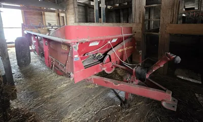NEW HOLLAND 165 Manure Spreaders | Iron Listing (10)