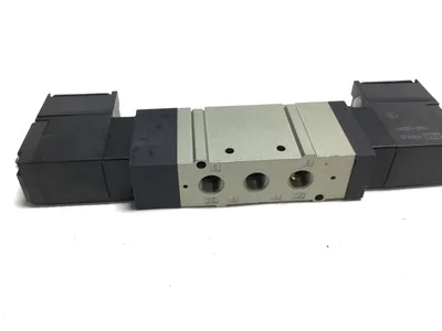 SMC VFS2220-5DZ-01F Solenoid Valve Supply Press 0.1-1.0MPa 21/24VDC