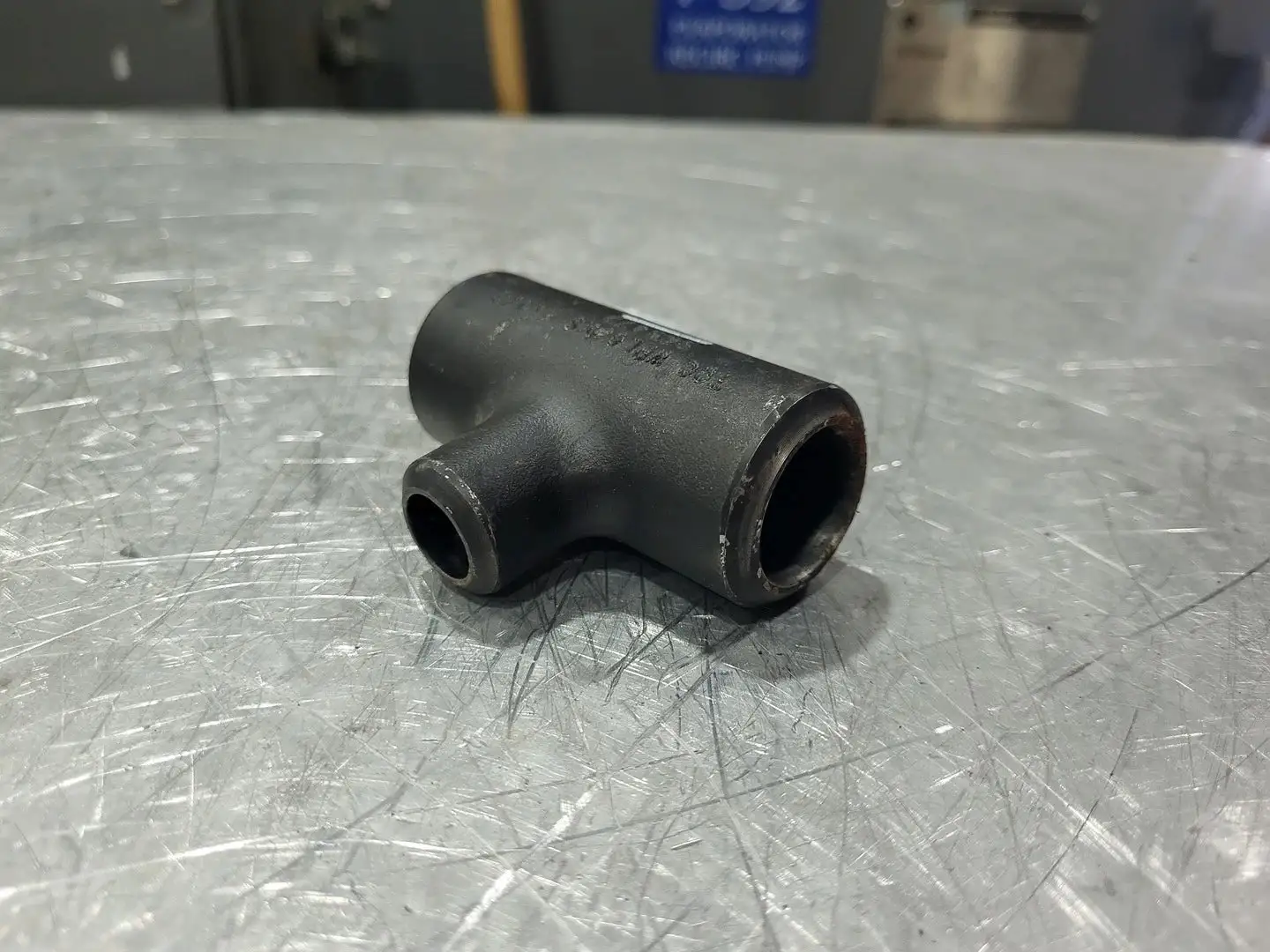 1" x 1/2" Reducing-Tee Butt Weld WPL6