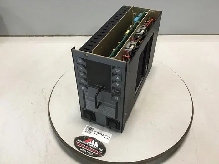 USED HUSKY 9152